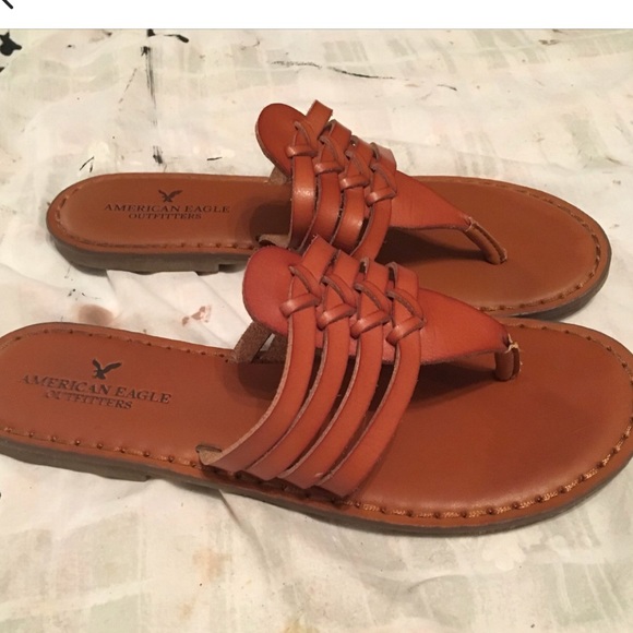 american eagle sandals
